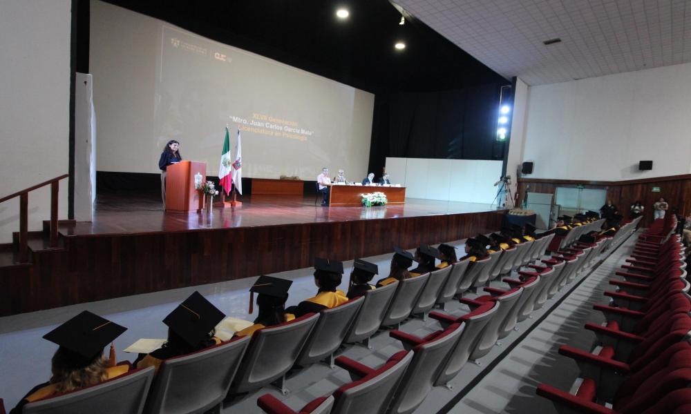 Egresan 32 nuevos Licenciados en Psicología del CUCosta