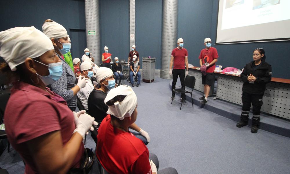 Conforman brigadas internas de Protección Civil en CUCosta con capacitación especializada