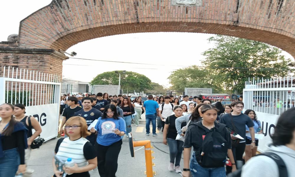 Acudió el 95.75% de aspirantes registrados a hacer examen de admisión en CUCosta