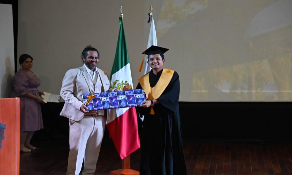 CUCosta celebra graduación de Ingenierías en Videojuegos y Telemática