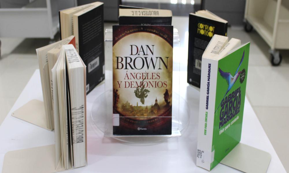 Inicia la Feria Bibliográfica CUCosta 2025 con la participación de 15 editoriales