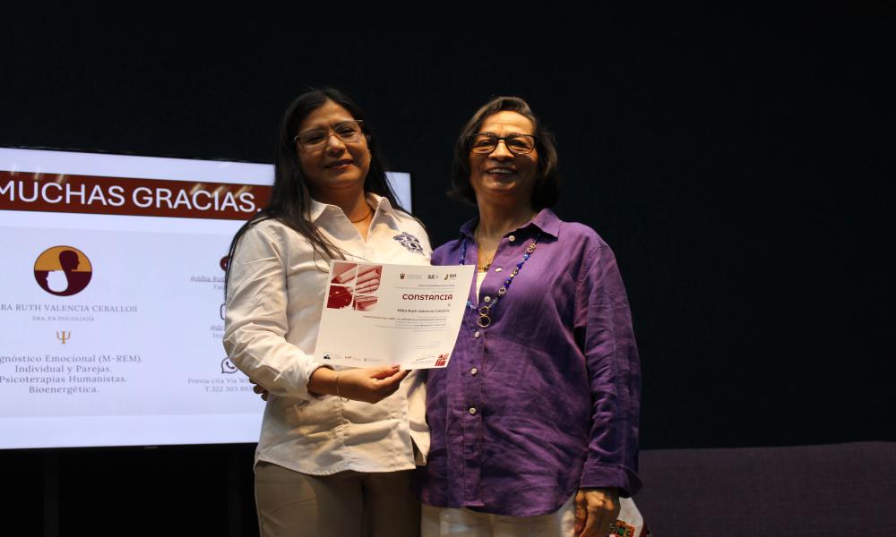 Inicia la Feria Bibliográfica CUCosta 2025 con la participación de 15 editoriales