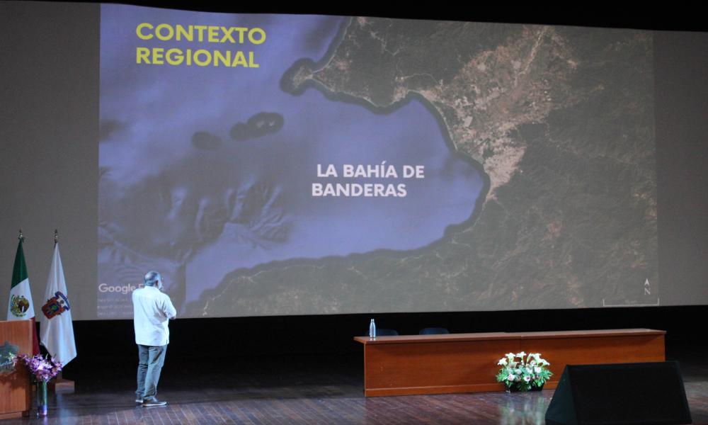 Las montañas son el motor económico y riqueza natural de Puerto Vallarta: Dr. Jorge Téllez