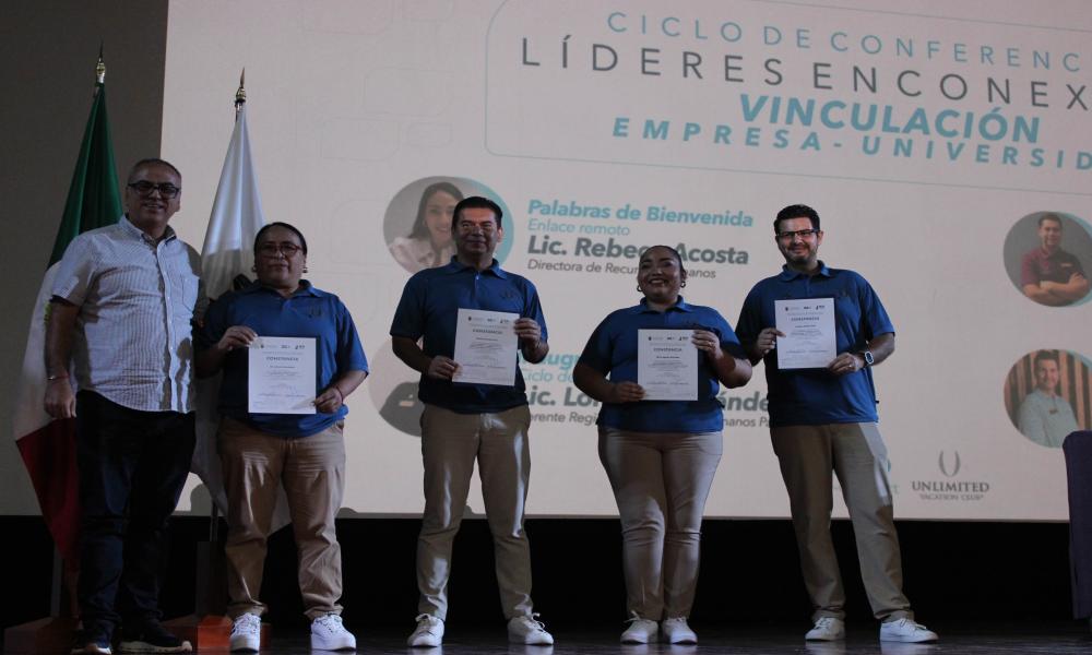 Estudiantes de CUCosta se conectan con líderes de Unlimited Vacation Club en el Día Mundial del Turismo