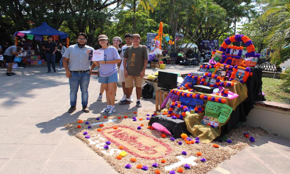CUCosta conmemora el Día de Muertos con actividades académicas y culturales