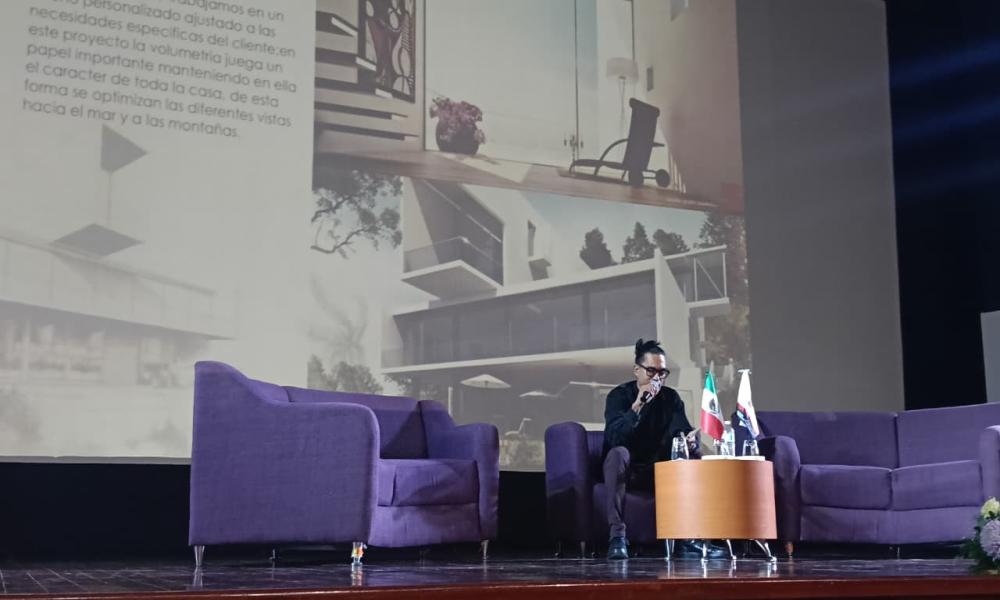 Charla Crecento 