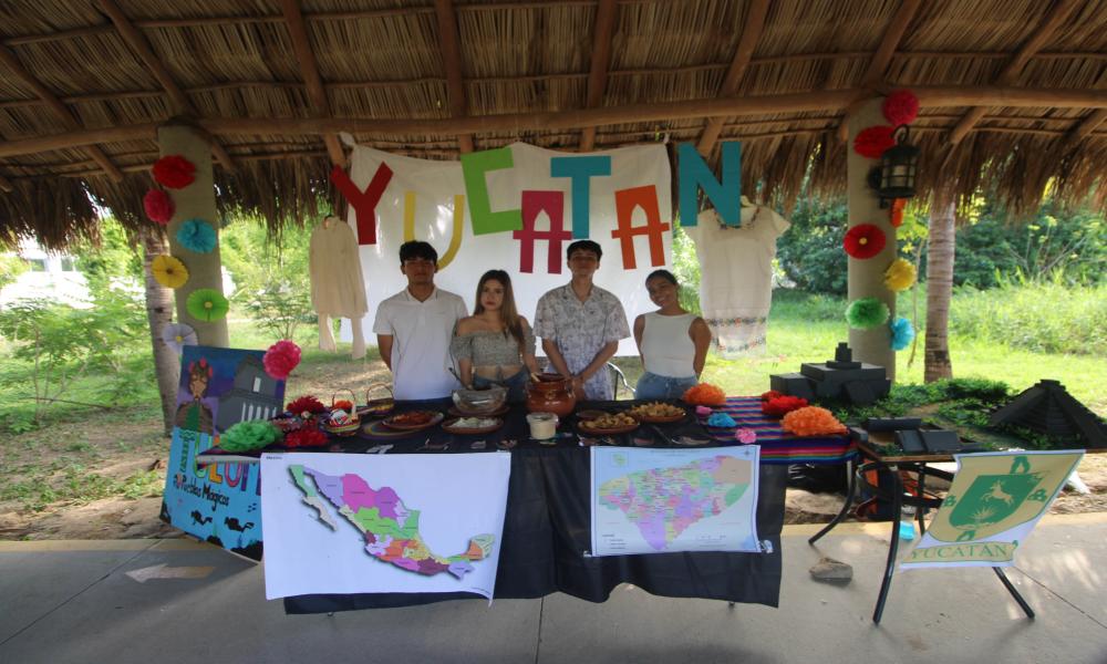 Estudiantes participan en el XXII Campamento de Recreación, Cultura Física y Deportes