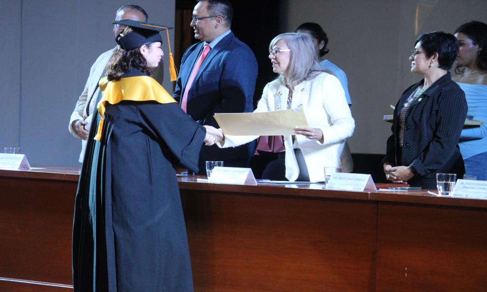 CUCosta celebra el egreso de estudiantes de Turismo y Ciencias y Artes Culinarias