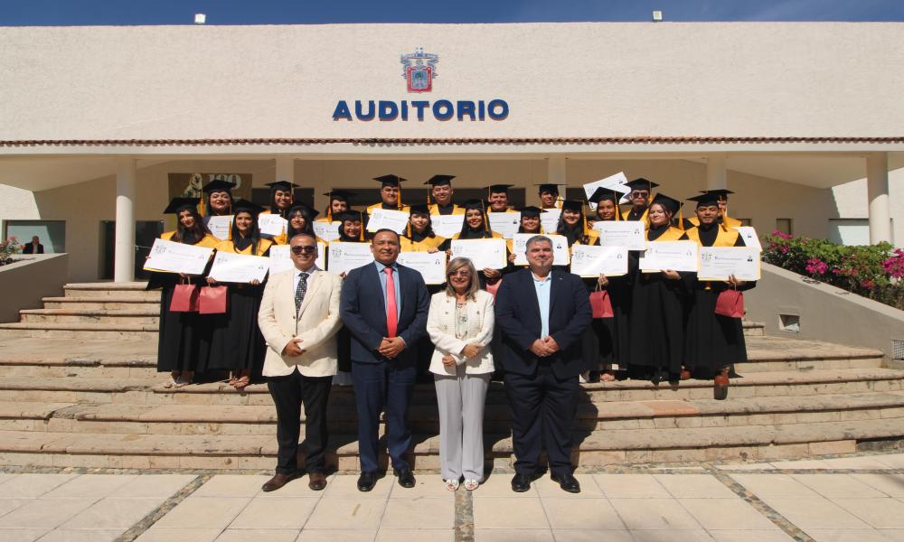 CUCosta celebra el egreso de estudiantes de Turismo y Ciencias y Artes Culinarias