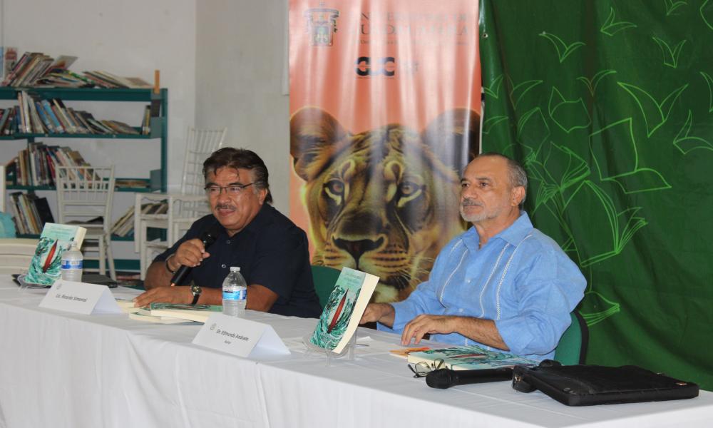 Presentación del segundo volumen de “Cien Años de Poesía en Puerto Vallarta” en la Biblioteca Los Mangos