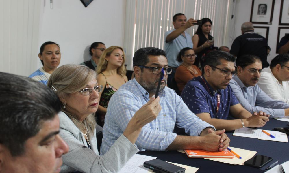 La UdeG participa en la estrategia municipal de vacunación contra el sarampión en Puerto Vallarta 