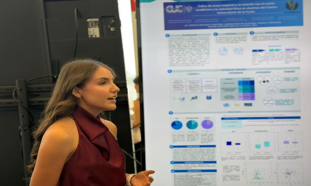 Estudiante de CUCosta participa en Congreso Internacional Avances en Medicina