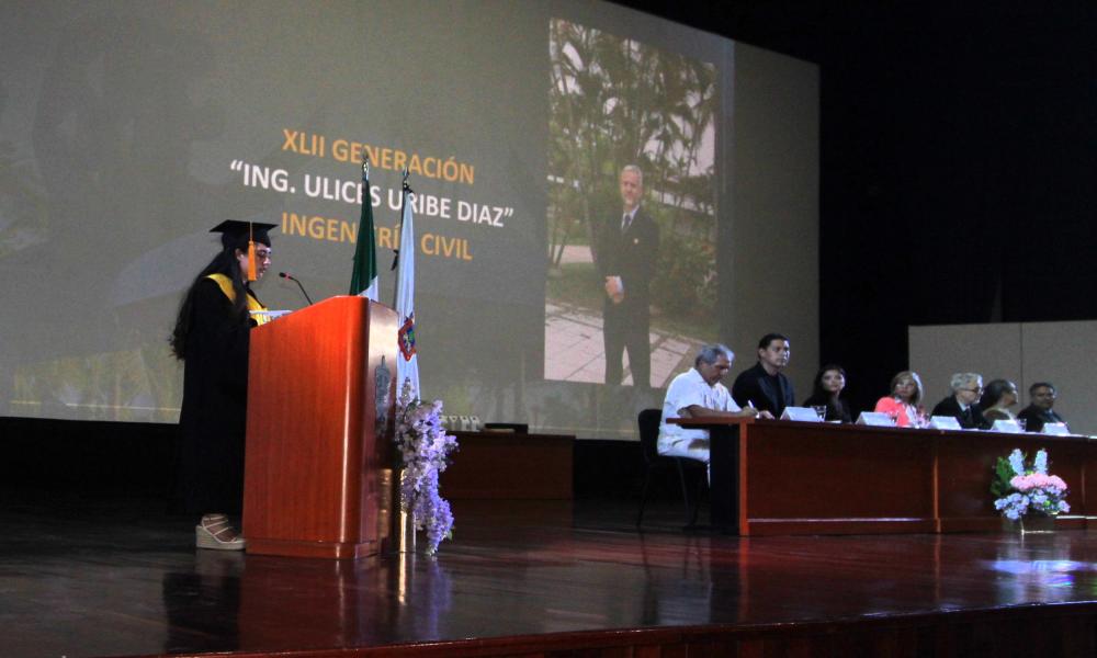Concluyen su formación 33 nuevos ingenieros civiles del Centro Universitario de la Costa