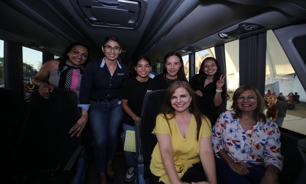 CUCosta recibe autobús nuevo y fortalece servicios del Programa de Bienestar
