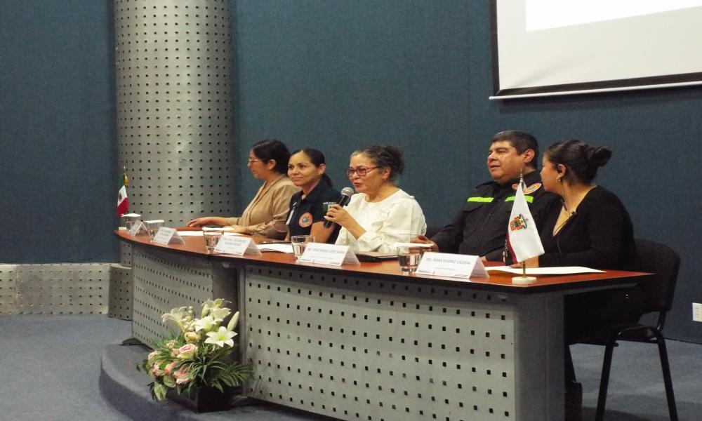 En CUCosta imparten curso “Plan Familiar de Protección Civil”