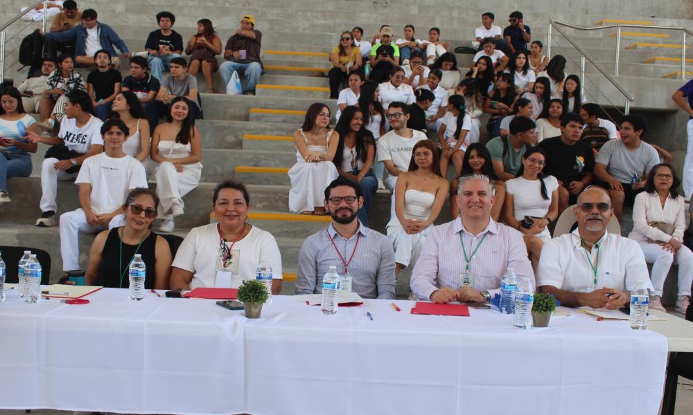 Feria de Microbiología del CUCosta impulsa el aprendizaje científico de forma dinámica e interactiva