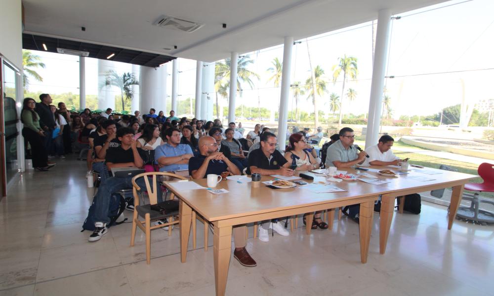 “Shark Stand” premia la innovación estudiantil en la 9ª Semana del Emprendimiento del CUCosta