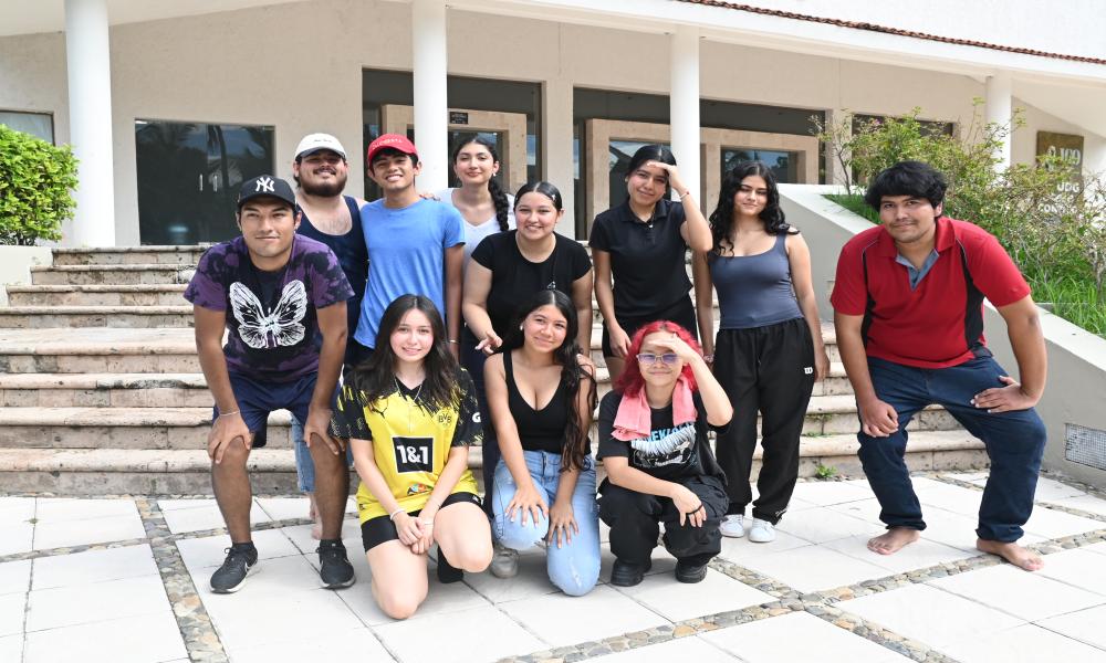 Participan 80 estudiantes del CUCosta en el “Rally por la Juventud”
