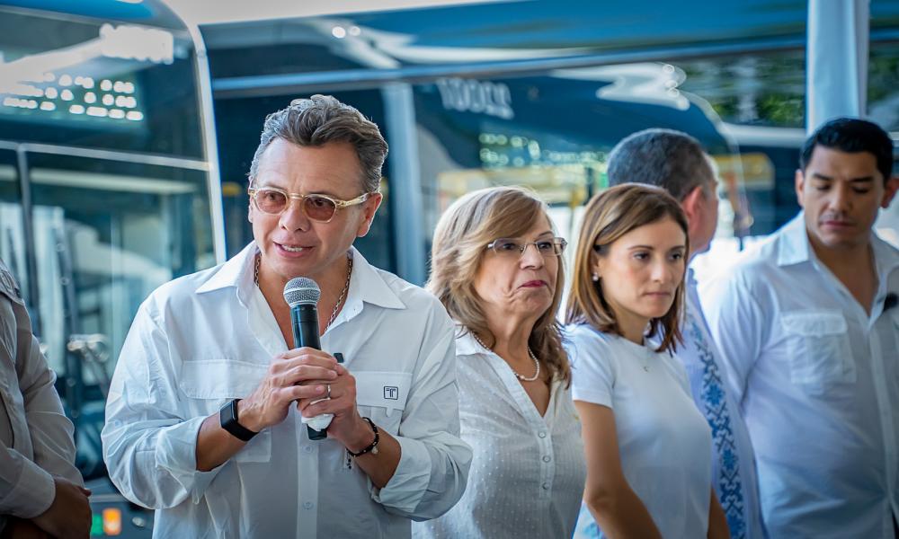 Mejora el transporte público a CUCosta con dos nuevas rutas eléctricas y transporte alimentador gratuito hasta el acceso principal 