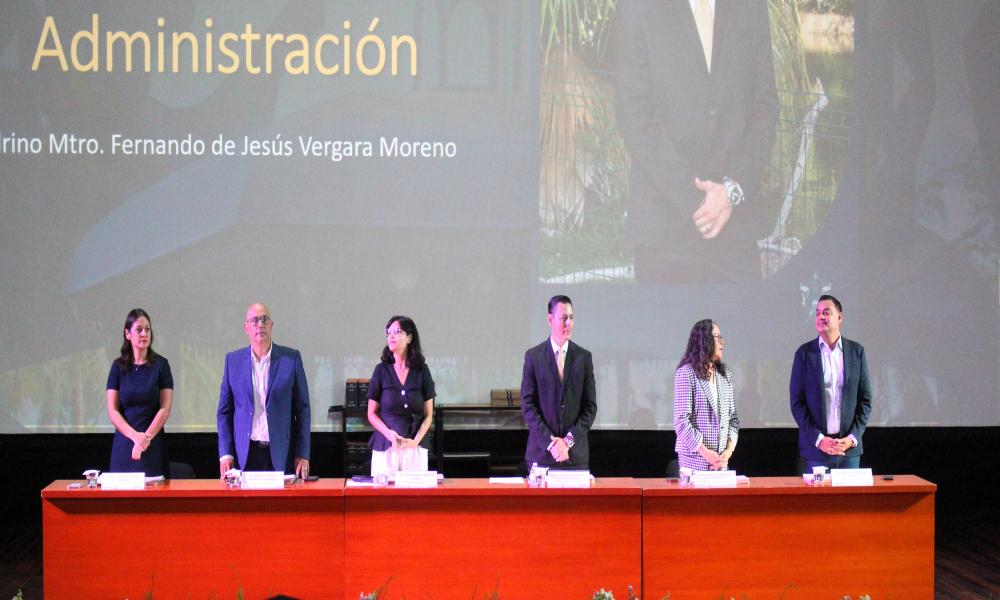 Se gradúa la LVII Generación de la Licenciatura en Administración del CUCosta 
