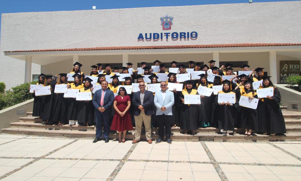 CUCosta celebra doble acto académico 