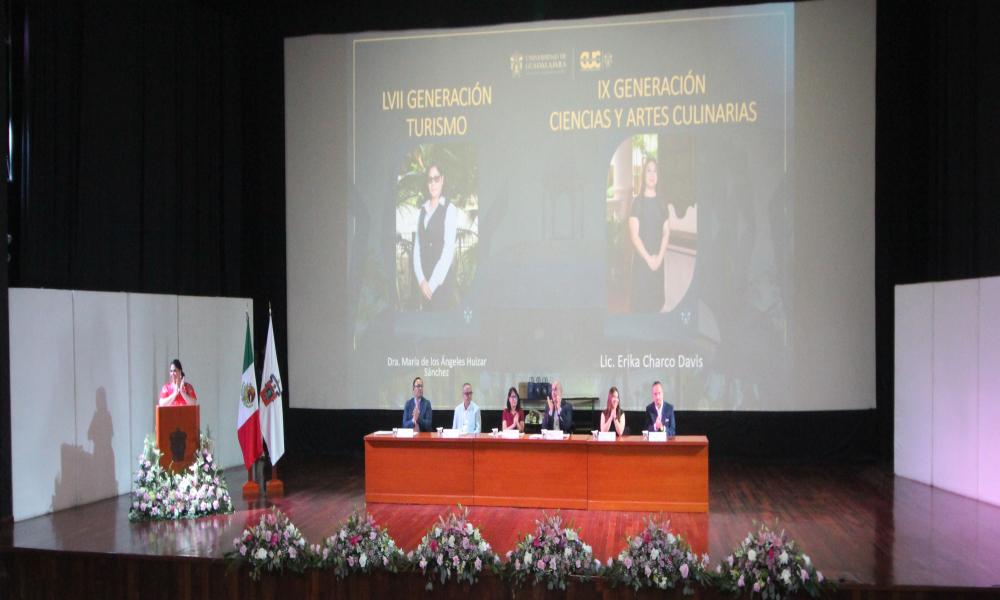 CUCosta celebra doble acto académico 