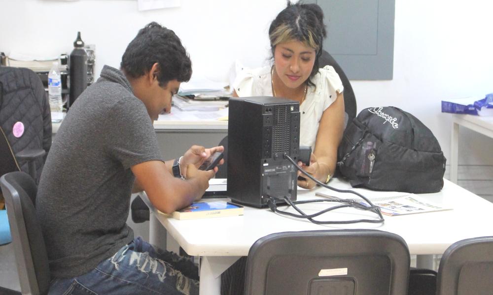 Talleres y asesorías de idiomas 