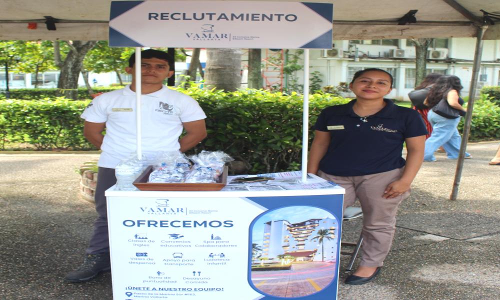 eria de Empleo CUCosta acercó más de 100 oportunidades laborales 