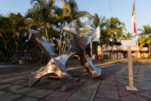 Develan once piezas monumentales en clausura del Foro Internacional de Escultores