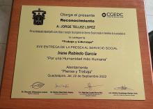 Recibe CUCosta Presea al Servicio Social Irene Robleado García en beneficio de la sociedad