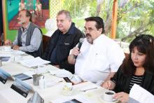 Convoca CUCosta a debate público sobre protección de la montaña de Puerto Vallarta.