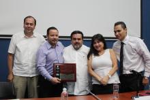 Recibe Licenciatura en Médico Cirujano y Partero del CUCosta acreditación internacional