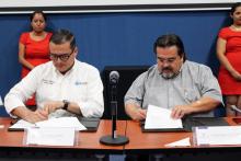 Firman convenio de colaboración CUCosta y Seapal Vallarta