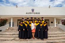 Egresa cuadragésima segunda generación de Licenciatura en Turismo