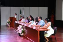 Reconoce UdeG a 48 universitarios por 20, 25 y 30 años de trayectoria en el CUCosta